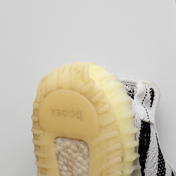 adidas gazelle silver green womens Yeezy Boost 350 V2 'Zebra' 2022/2023  Imperial edge